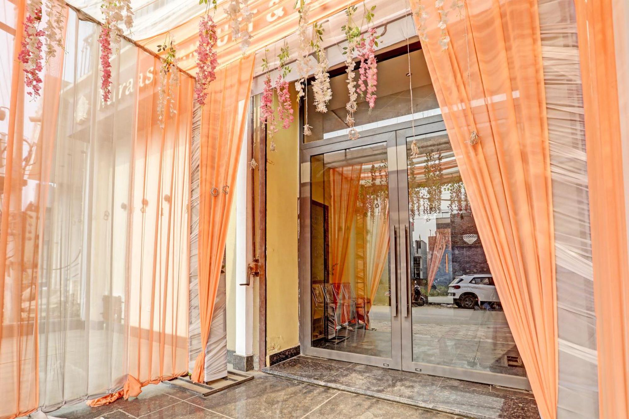 Hotel O Miraas Hotel And Banquet Hall Ludhiana Ngoại thất bức ảnh